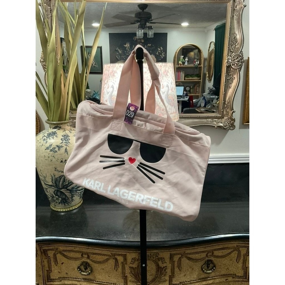 703- Karl Lagerfield Paris Maybelle Cat Duffle